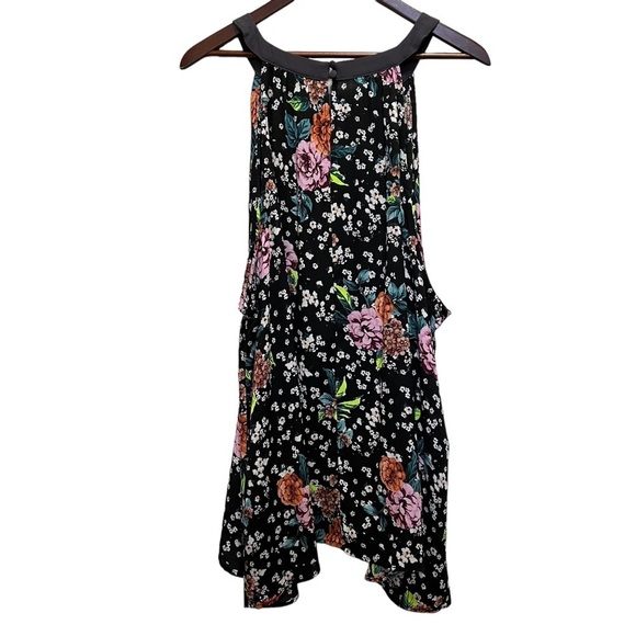 Torrid Georgette Halter Tank Size 4x - Picture 5 of 13